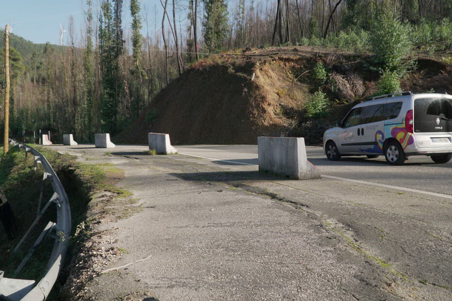 A estrada que liga Chão de Codes a Chão de Lopes, concelho de Mação, necessita urgentemente de obras  