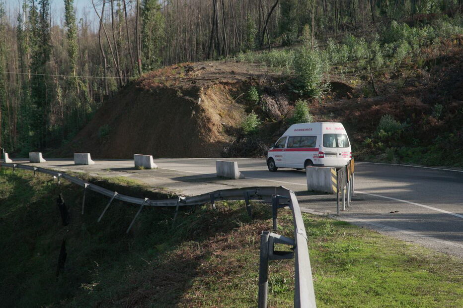 A estrada que liga Chão de Codes a Chão de Lopes, concelho de Mação, necessita urgentemente de obras  