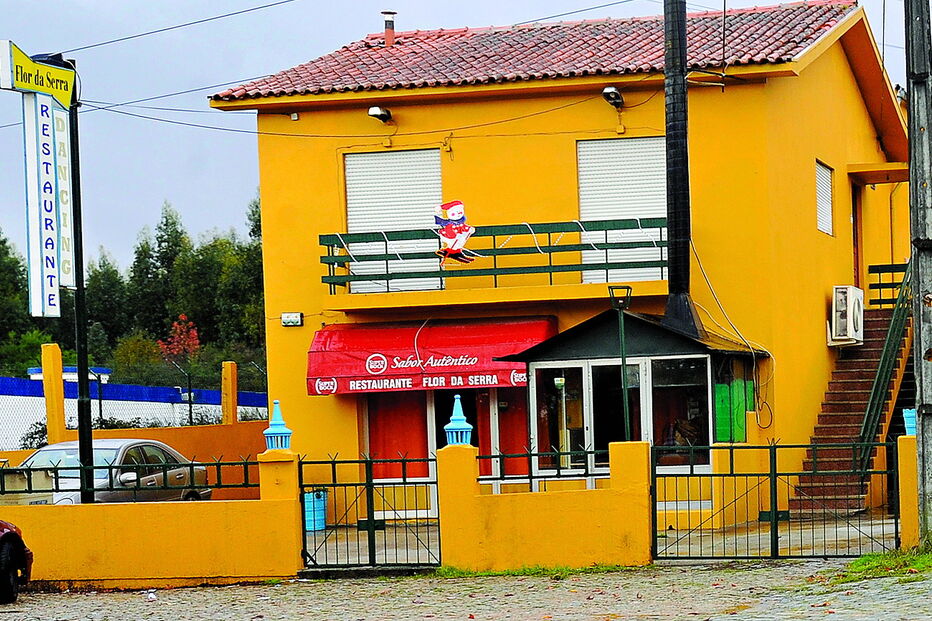 Confrontos entre os grupos rivais ocorreram no interior do clube noturno Flor da Serra, que se situa em Valongo 