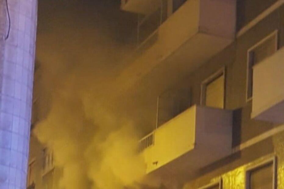 Incêndio em prédio faz 16 feridos na noite de consoada em Lisboa