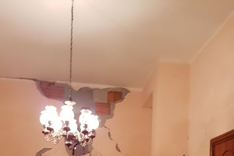 As imagens da destruição provocada pelo terramoto que abalou Sicília em Itália