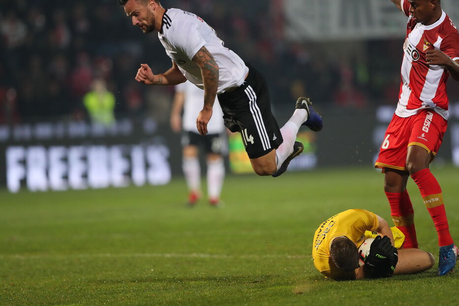 Desportivo das Aves e Benfica enfrentam-se na Taça da Liga