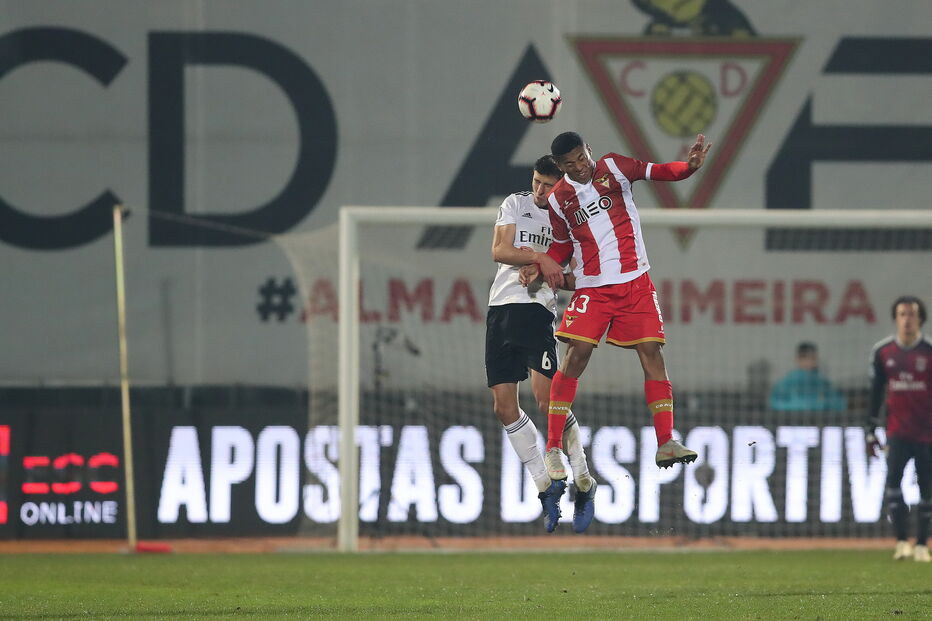  Desportivo das Aves e Benfica enfrentam-se na Taça da Liga