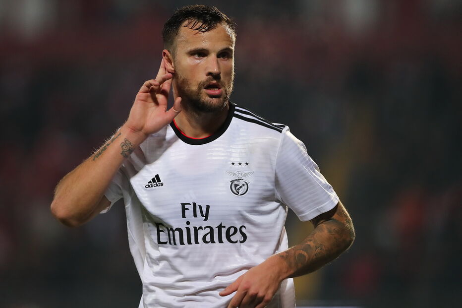  Desportivo das Aves e Benfica enfrentam-se na Taça da Liga