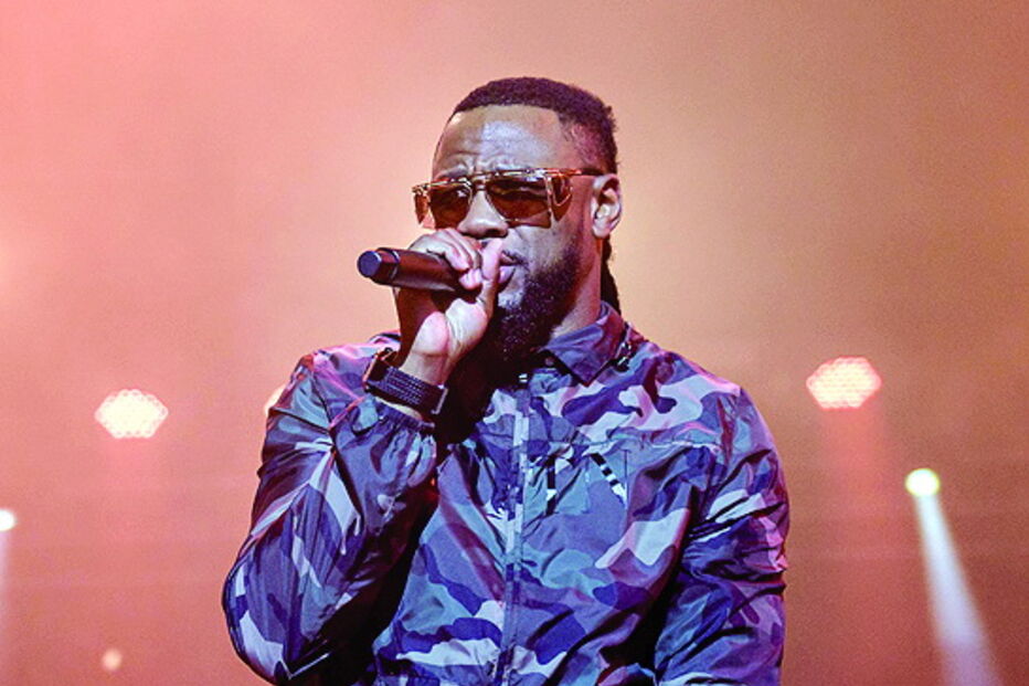 C4 Pedro atua na praia de Mira