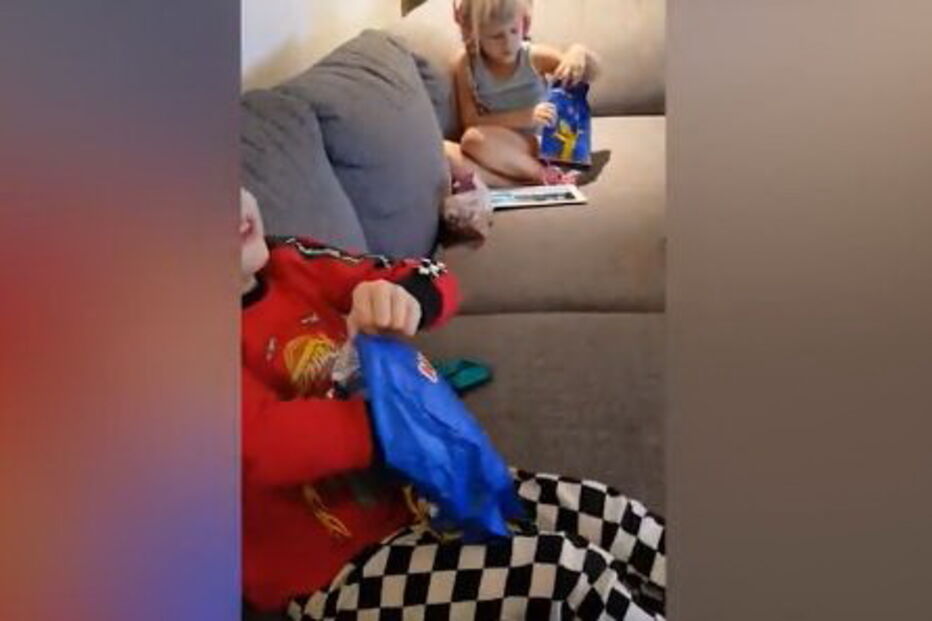 Pais dão brócolos camuflados de gomas aos filhos