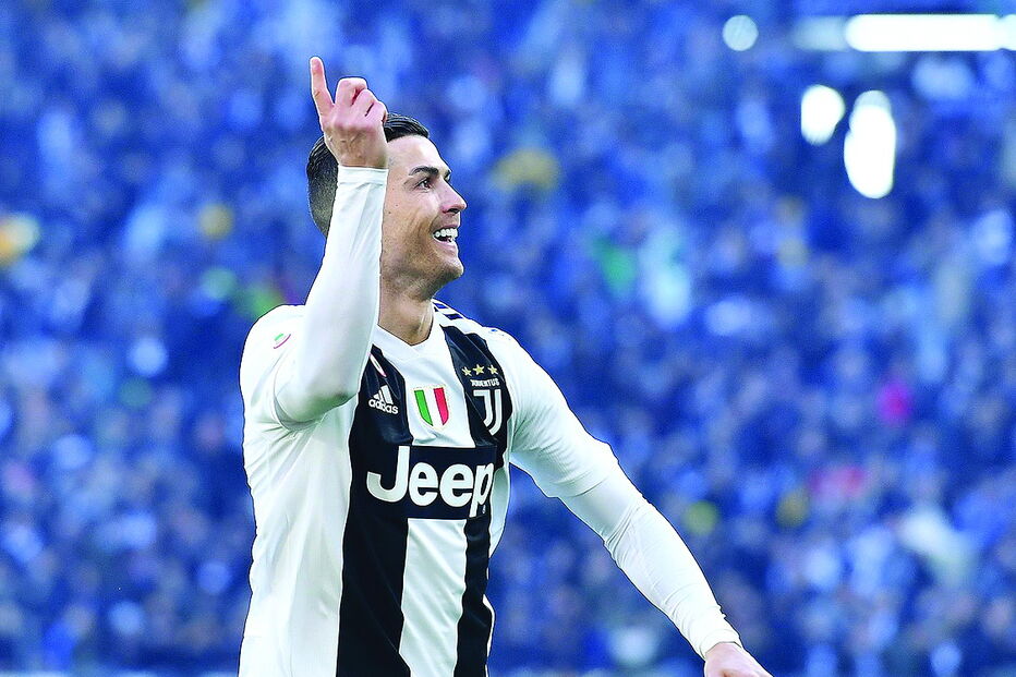 Cristiano Ronaldo bisou no jogo frente à Sampdoria