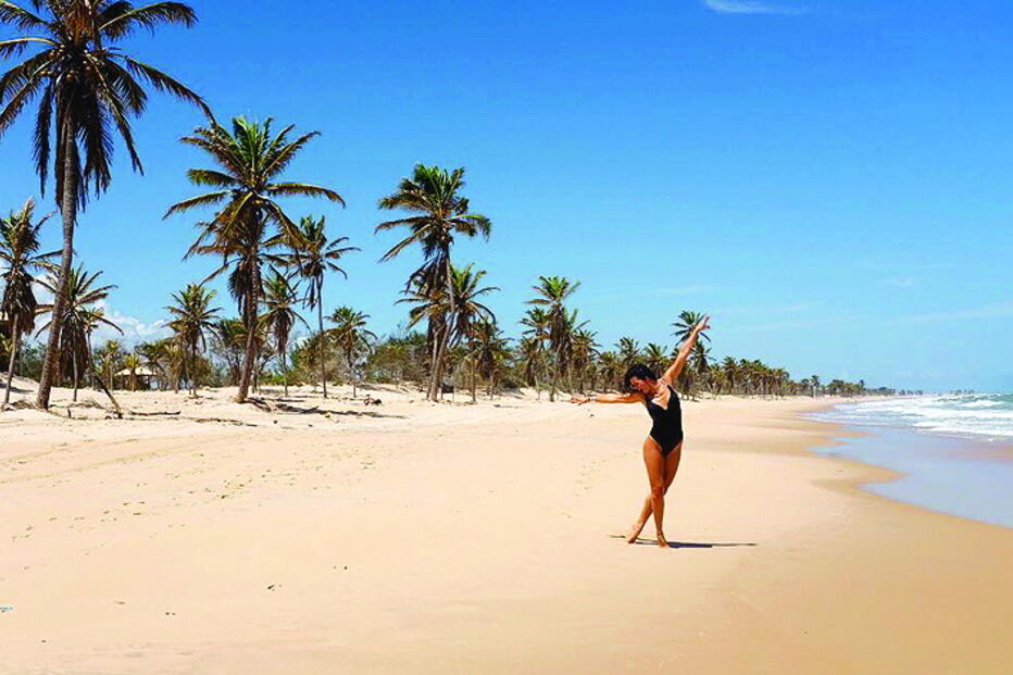 Na praia de Cambuco a aproveitar o calor 