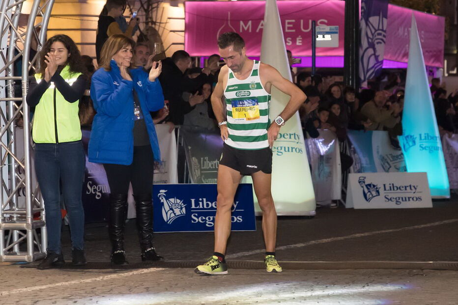 Atleta amador António Pedro Rocha vence São Silvestre do Porto