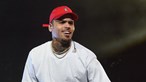 Chris Brown acusado de drogar e violar mulher em iate