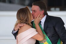 Saiba quanto custou o vestido da posse de Michelle Bolsonaro