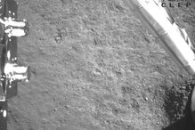 As imagens do lado 'oculto' da Lua. China foi o primeiro país a aterrar uma sonda no local