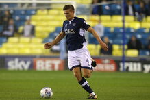 Shaun Hutchinson ao serviço do Millwall