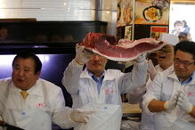 Atum vendido por 2,7 milhões