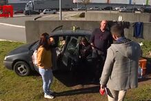 Casal vive em carro em Matosinhos