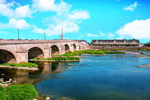 Vale de Loire tem cerca de 280 quilómetros de extensão ao longo do Rio Loire