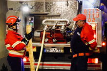 Homem de 44 anos ferido com gravidade quando tentava acender a lareira