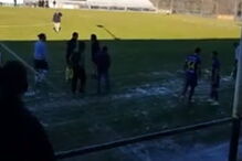 Gelo no relvado adia jogo de futebol nas Caldas das Taipas