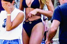 Romee Strijd também está a fotografar nova coleção