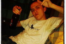 Mulher vê filho ser esmagado e manda-o estar calado