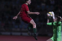 Seleção feminina de Portugal empata com Ucrânia em jogo que dominou