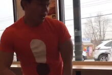 Funcionário de restaurante 