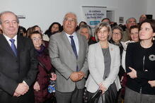 O primeiro ministro, António Costa, ao lado da ministra da Saúde, Marta Temido, em Vila Nova de Foz Coa