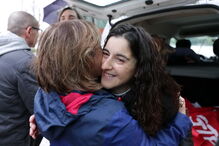 Marcha solidária com mulher despedida de corticeira reúne mais de 120 pessoas à chuva