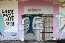 Discotecas dos anos 80 abandonadas na região Centro apenas sobrevivem na memória