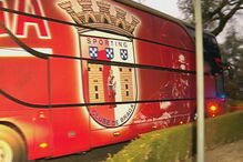 Autocarro do Braga a caminho da meia-final da Taça da Liga