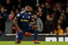 Aboubakar Kamara foi despedido do Fullham