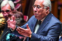 António Costa não gostou do confronto e deixou no ar que Assunção Cristas estava a ser racista 