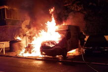 Ecopontos e veículo incendiados em ato de vandalismo na Amadora