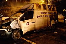 Ecopontos e veículo incendiados em ato de vandalismo na Amadora