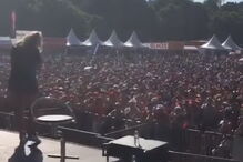 Kátia Aveiro dá concerto em Paris