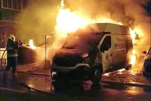 Bombeiros combateram as chamas