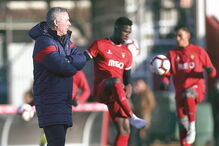 Augusto Inácio num treino do Desportivo das Aves
