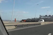 Vídeo mostra carro a arder na Ponte Vasco da Gama