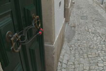 Mulher brasileira encontrada morta com sinais de violência em Santarém