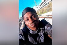 Vídeo mostra jovem a ser transportado no exterior de comboio da CP na linha de Sintra