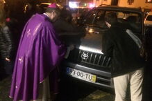 Bispo do Porto ofereceu jipe que a diocese vai entregar à Guiné-Bissau para ajudar o trabalho dos missionários   