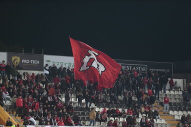 Portimonense e Benfica frente a frente no Algarve