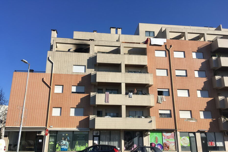 Prédio ardeu em Arcozelo, Barcelos