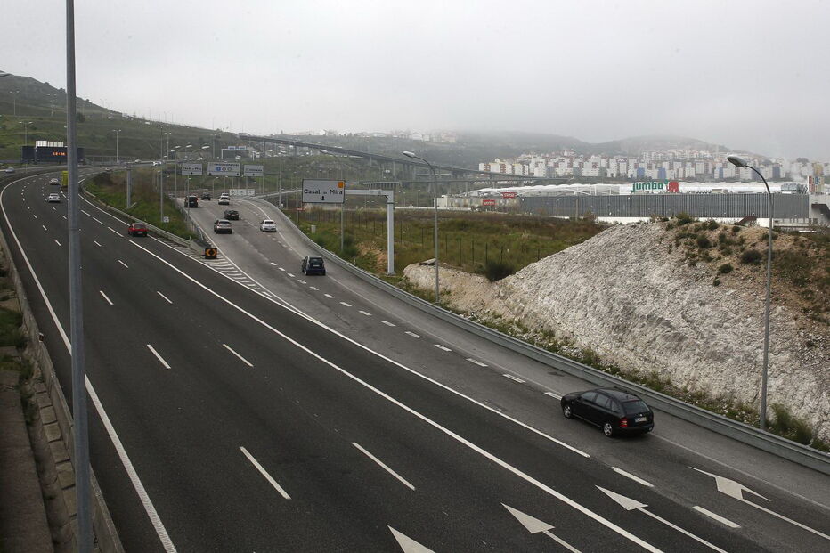 IC16 cortada entre Pontinha-Belas a partir de amanhã. Obras decorrem durante 15 dias