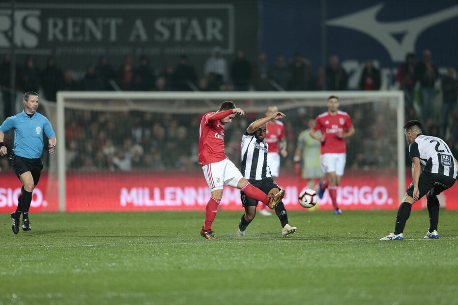  Portimonense e Benfica frente a frente no Algarve