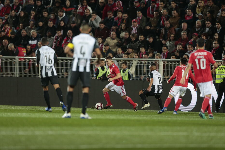  Portimonense e Benfica frente a frente no Algarve