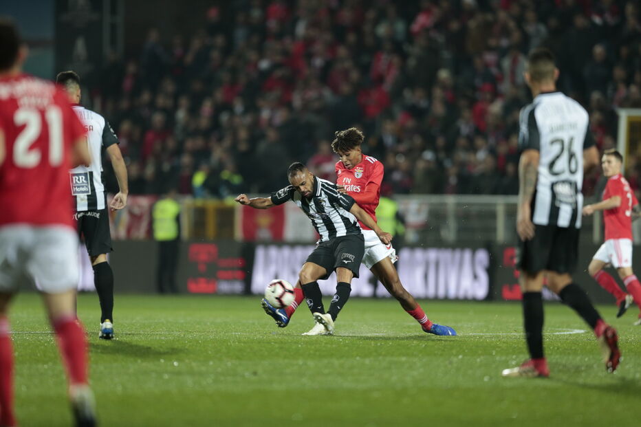  Portimonense e Benfica frente a frente no Algarve