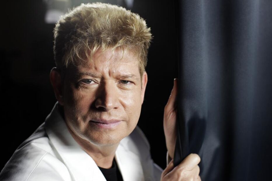 O cantor Roberto Leal