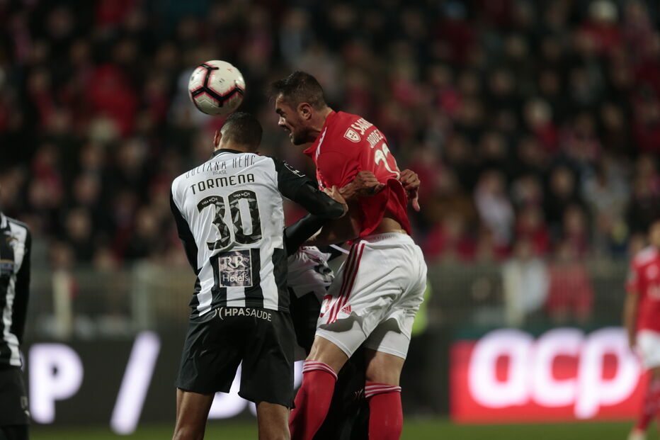 Portimonense e Benfica frente a frente no Algarve