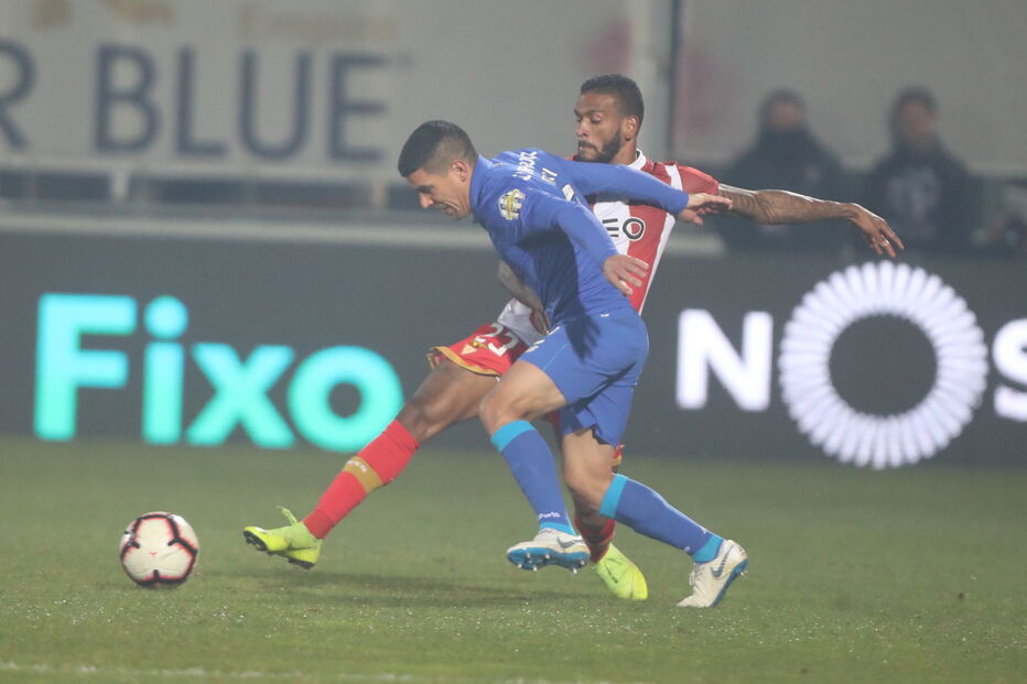 Desportivo das Aves e FC Porto defrontam-se para a Liga